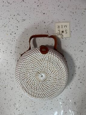 NWT Woven Crossbody Round Handbag.